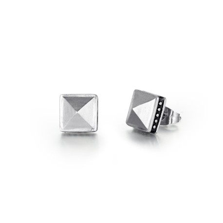 Pyramid Stud Earrings in White Gold