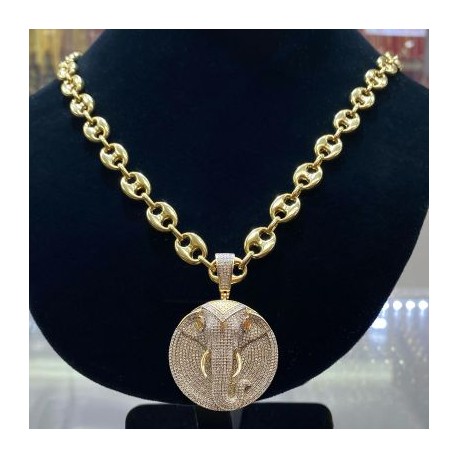 Elephant Disc Pendant in White Gold