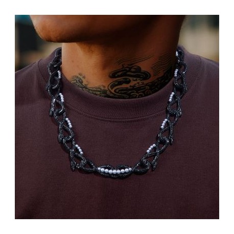 Iced 18mm 20'' Thorns with Pearl Link Chain in Black Gold