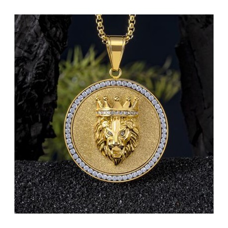 Crown Lion King Round Pendant