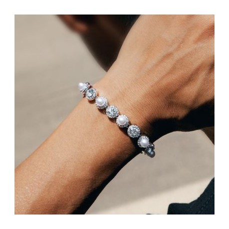 8mm Pearls Tennis Bracelet in White Gold