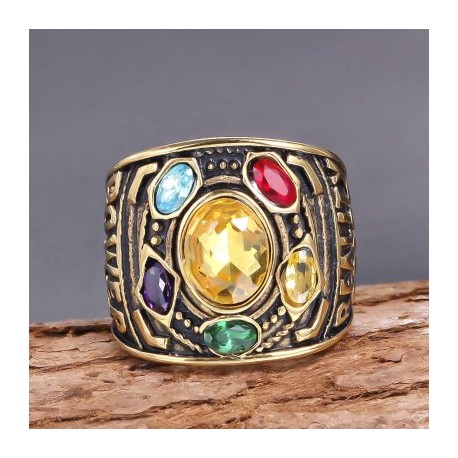 Colorful Diamonds Ring in Gold