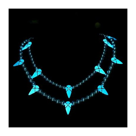 Glow in the Dark Fight Tooth and Claw Pearl Necklace