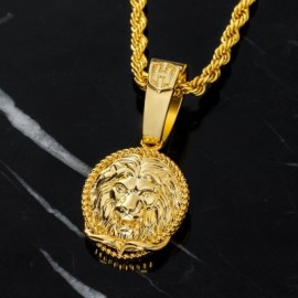 Lion Head Round Pendant in Gold