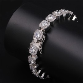 Clustered Tennis Bracelet in White Gold