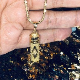 Cylinder Urn Pendant in Gold