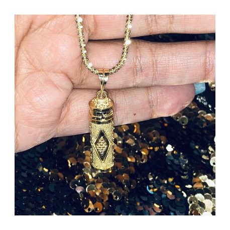 Cylinder Urn Pendant in Gold